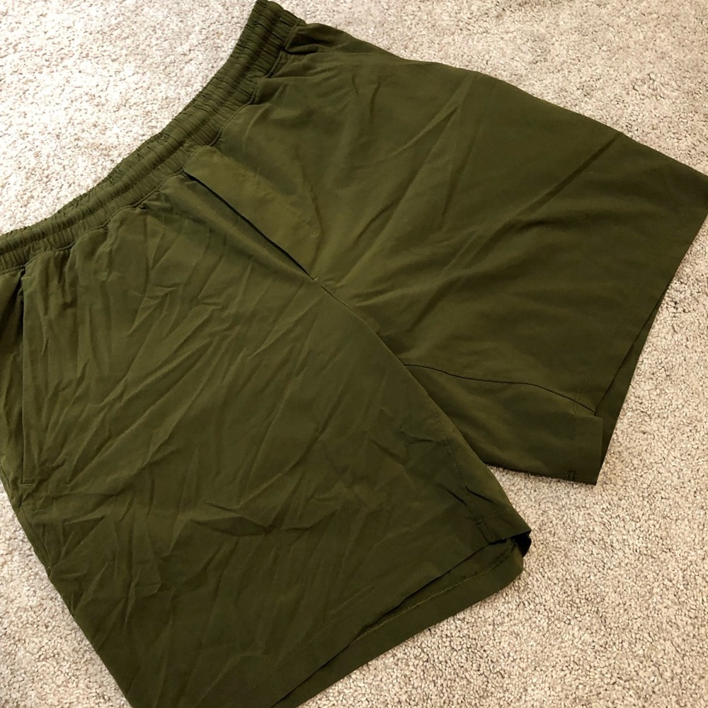Lululemon pace breaker shorts 7 inch